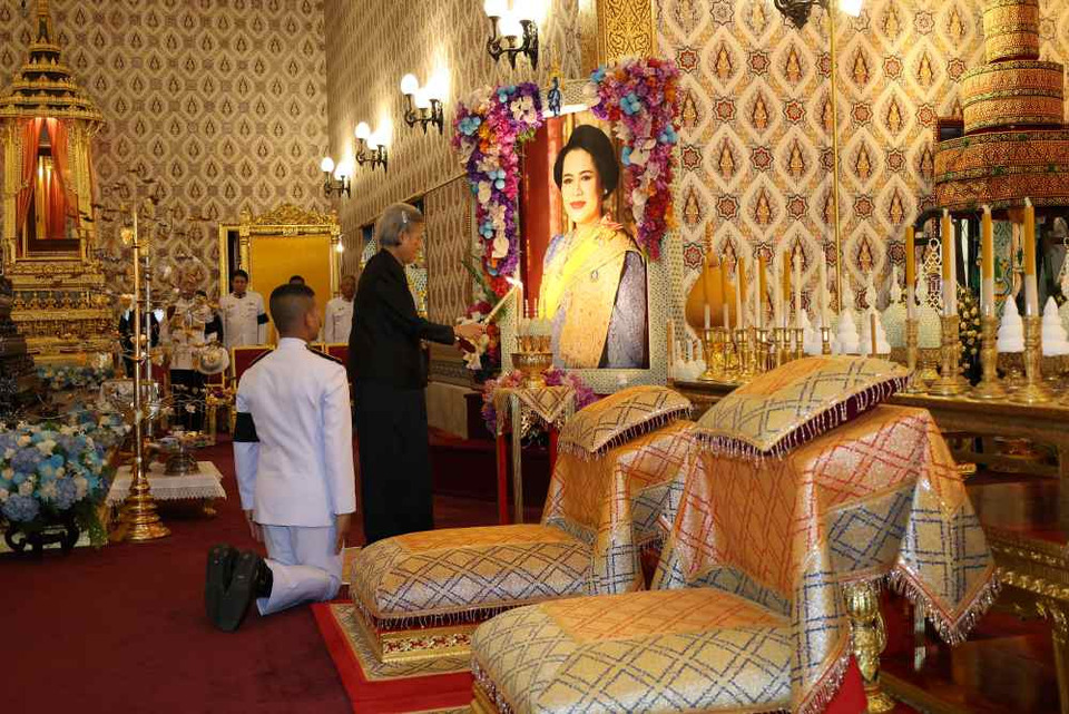 กรมสมเด็จเทพฯ ทรงบำเพ็ญพระราชกุศลถวายภัตตาหารเช้าแด่พระพิธีธรรม สวดอภิธรรมพระบรมศพ “พระพันปีหลวง”