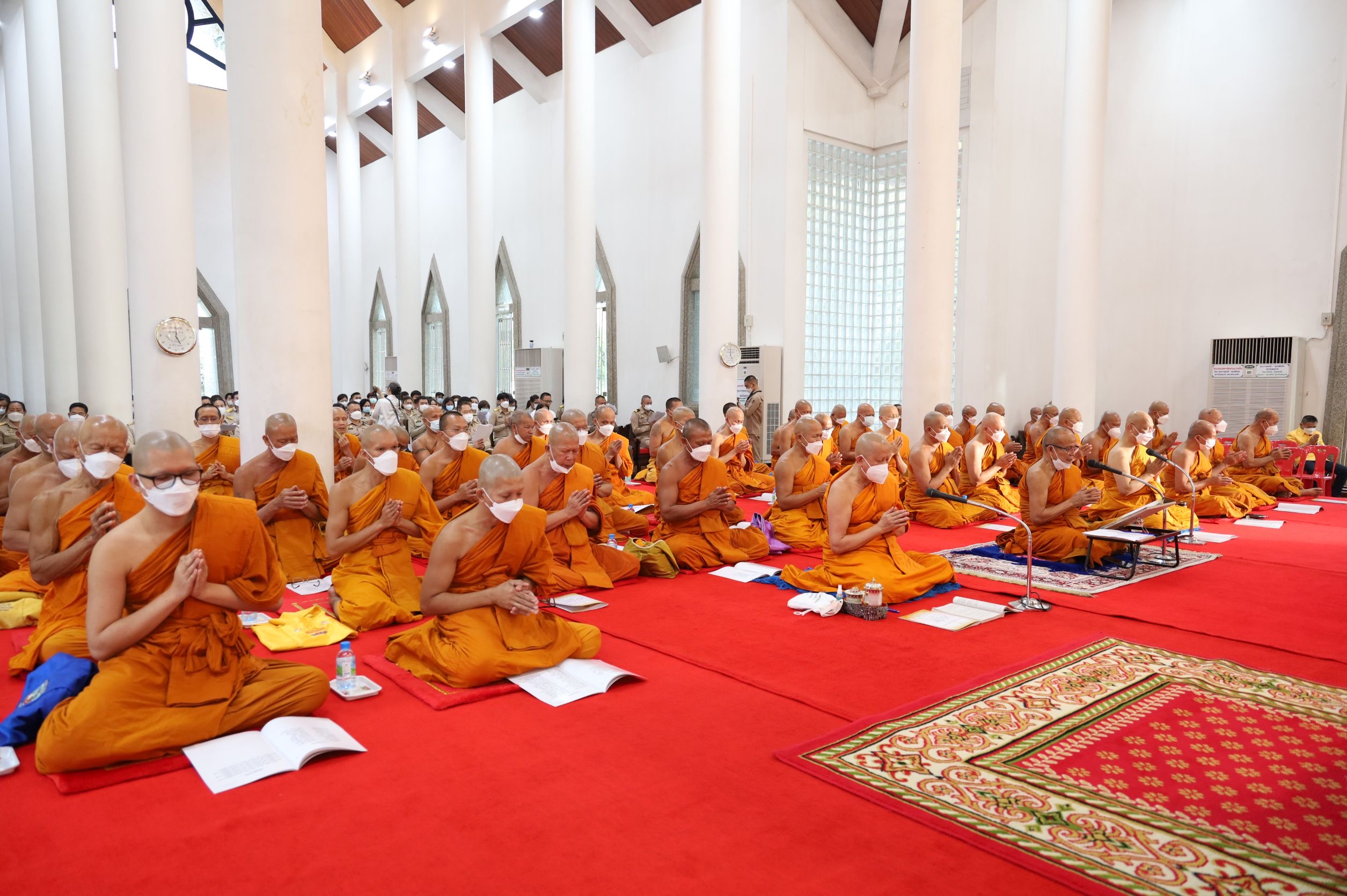 ระยอง ร่วมกับ คณะสงฆ์ ประกอบพิธีเจริญพระพุทธมนต์ เจริญจิตตภาวนาถวายพระพรชัยมงคลแด่ เจ้าฟ้าพัชรกิติยาภาฯ
