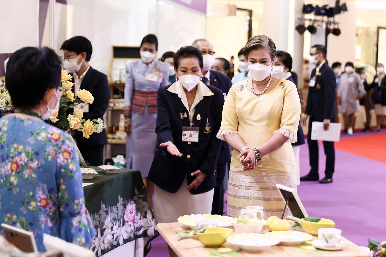 กรมหมื่นสุทธนารีนาถฯ ทรงโปรดให้ ม.ล.สราลี กิติยากร เป็นผู้แทนพระองค์ เปิดงาน “สานสายใยเพื่อผลิตภัณฑ์สายใจไทย” 