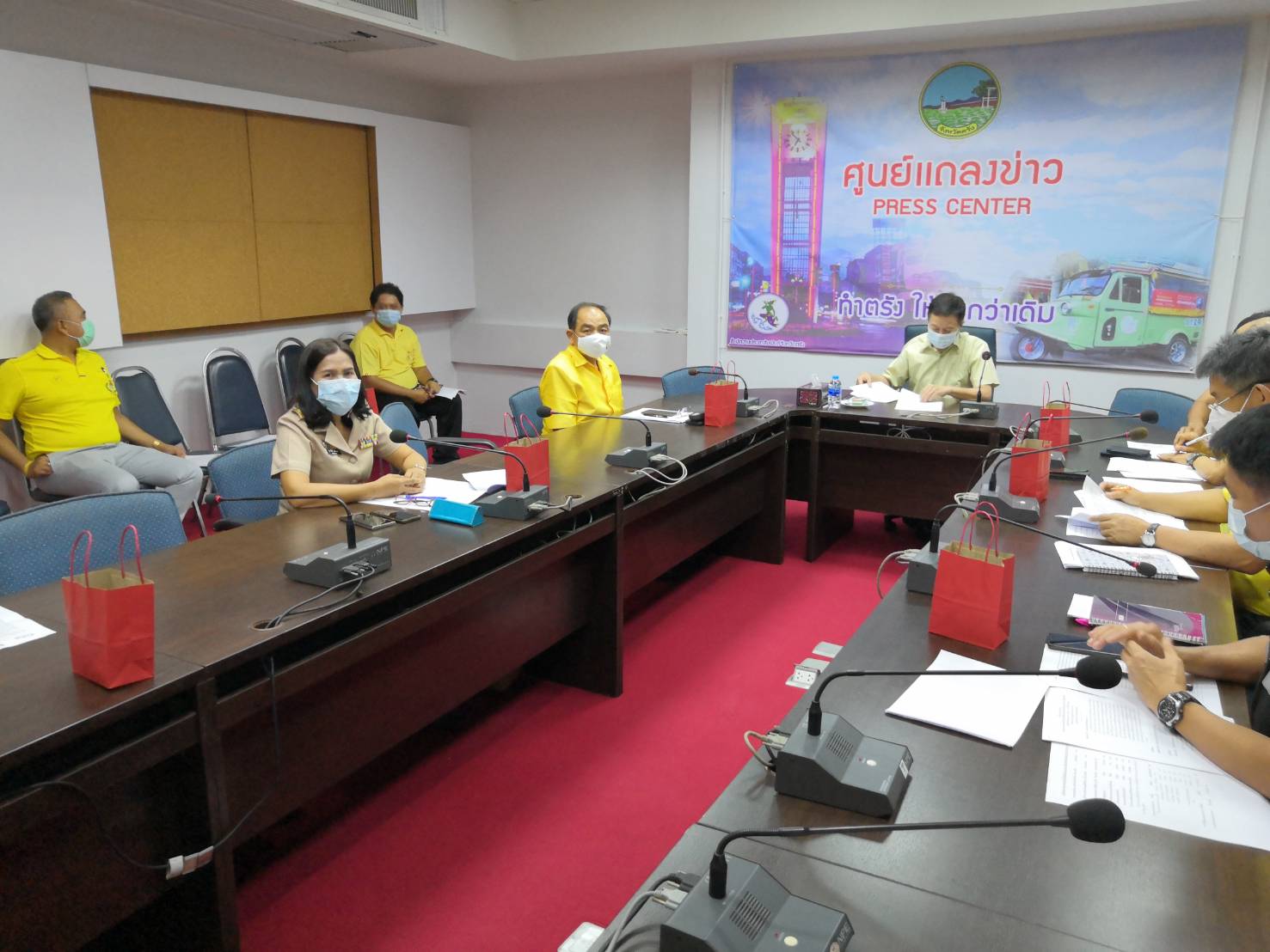 ตรังเร่งออกมาตรการคุมเข้มการแพร่ระบาดไวรัสโควิด-19