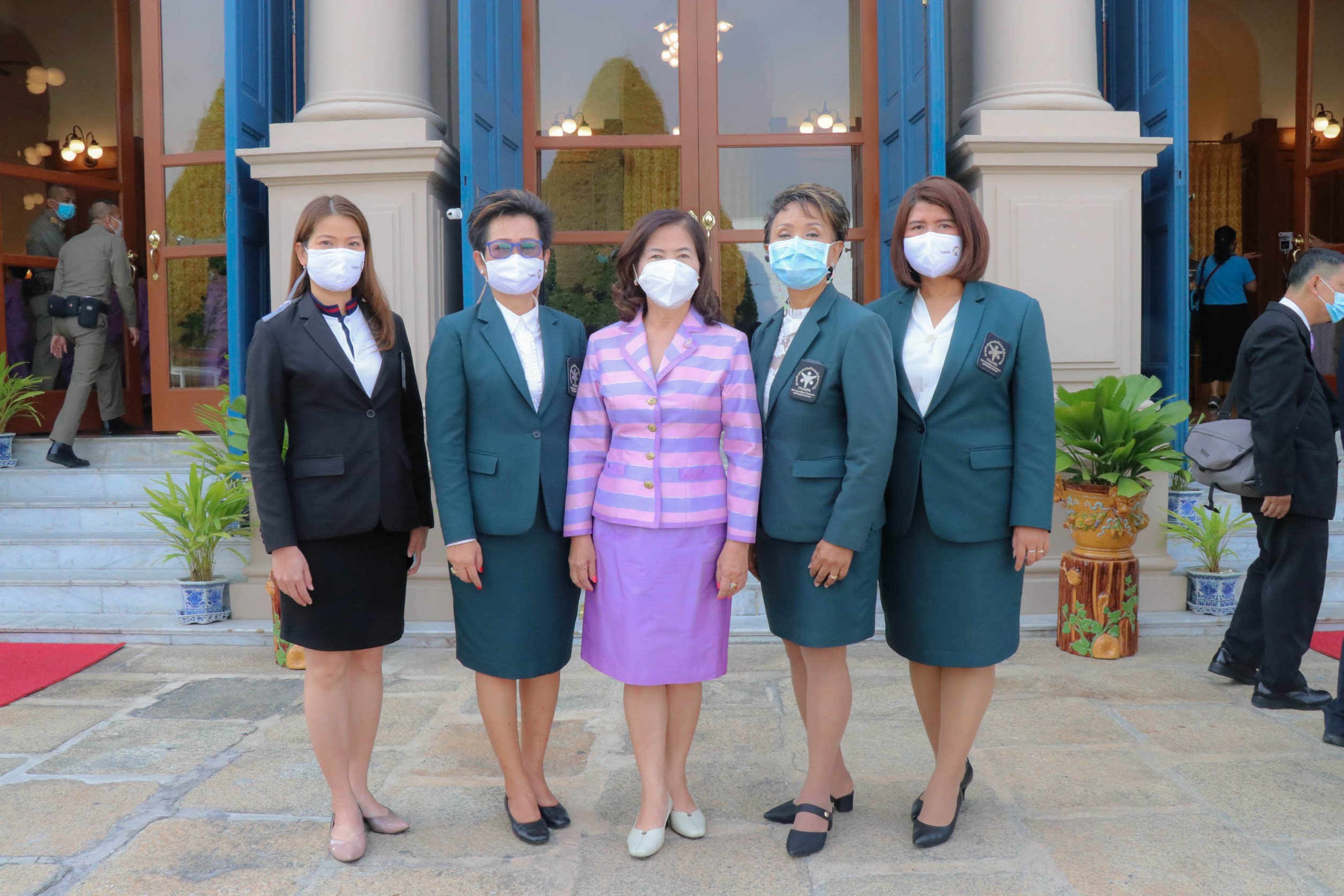 สมาคมตัวแทนประกันชีวิตฯ ร่วมลงนามถวายพระพร สมเด็จพระกนิษฐาธิราชเจ้า กรมสมเด็จพระเทพรัตนราชสุดาฯ สยามบรมราชกุมารี 