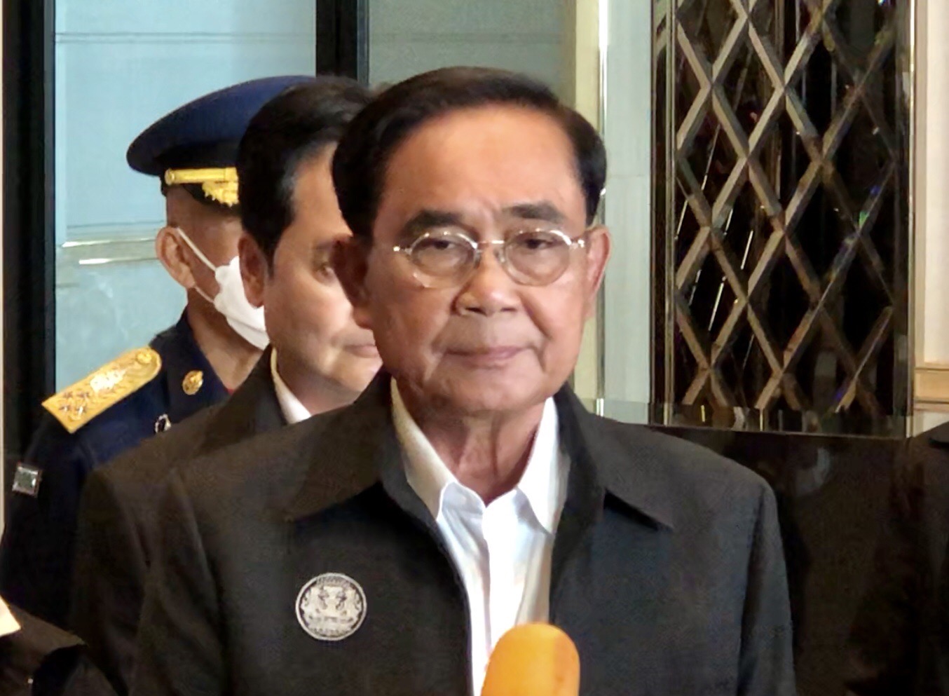 นายกฯ สั่งเตรียมแผนเผชิญเหตุรัดกุมพร้อมกำชับตรวจสอบโครงสร้างอาคาร รองรับเข้าสู่ฤดูฝน