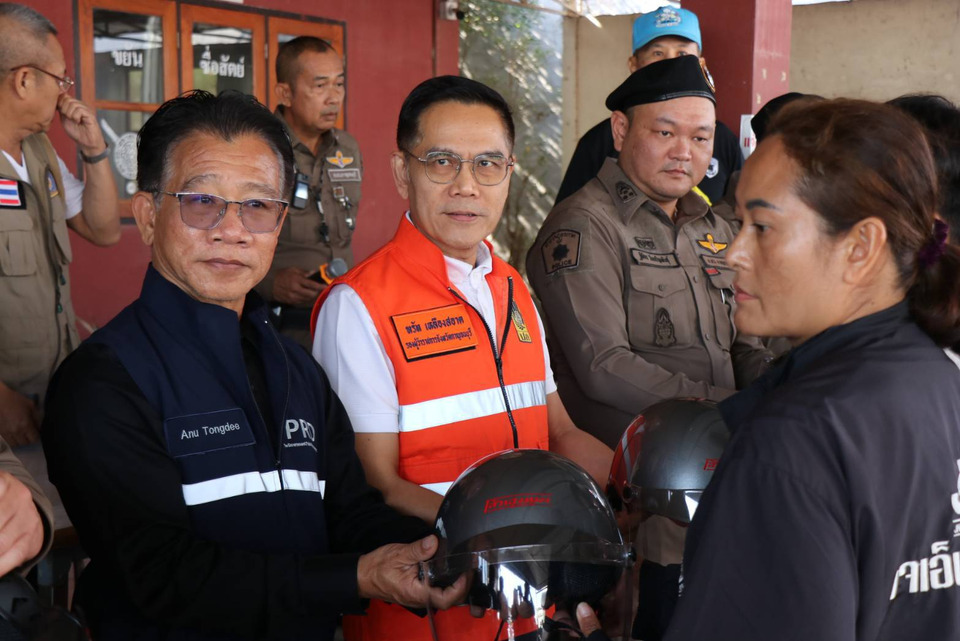 รองผู้ว่าฯ “ฑรัท” ลงพื้นที่ตรวจเยี่ยมจุดตรวจช่วงเทศกาลปีใหม่  เน้นย้ำมาตรการเชิงรุกและการเฝ้าระวัง