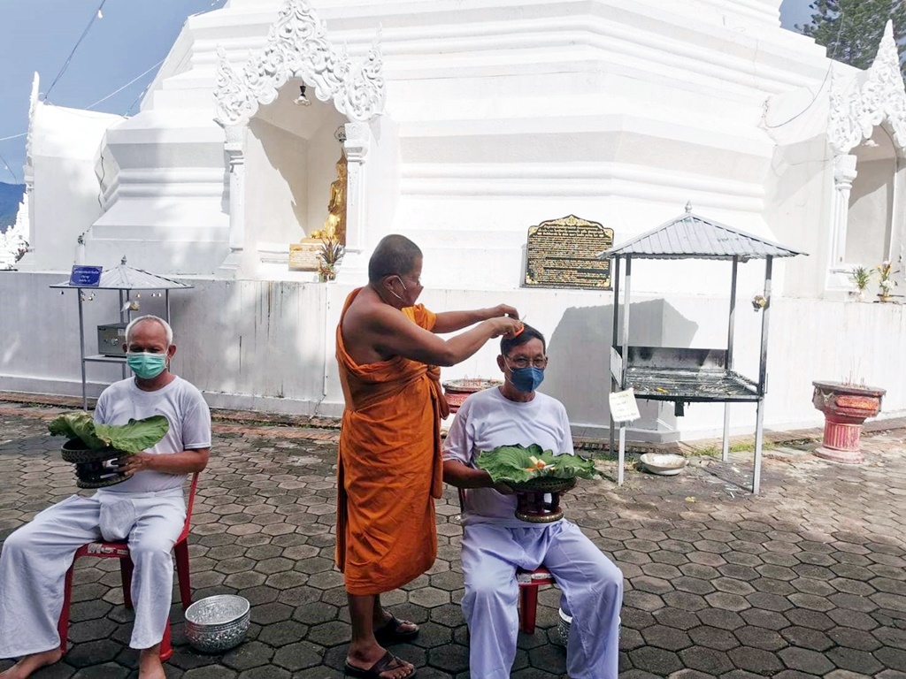 วัดพระธาตุดอยกองมู เชิญร่วมโครงการบรรพชาอุปสมบท เฉลิมพระเกียรติฯ