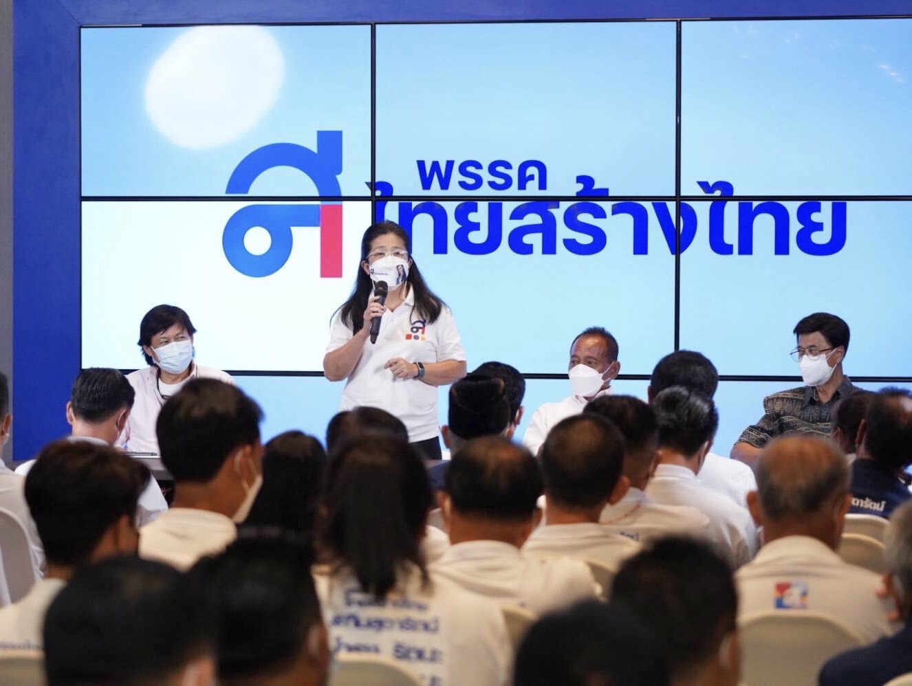 'สุดารัตน์'กำชับผู้สมัคร "ผู้ว่ากทม.-ส.ก."ทั้ง 50 เขต ผนึกกำลังเป็นทีมไทยสร้างไทยสู้ศึกเลือกตั้ง 
