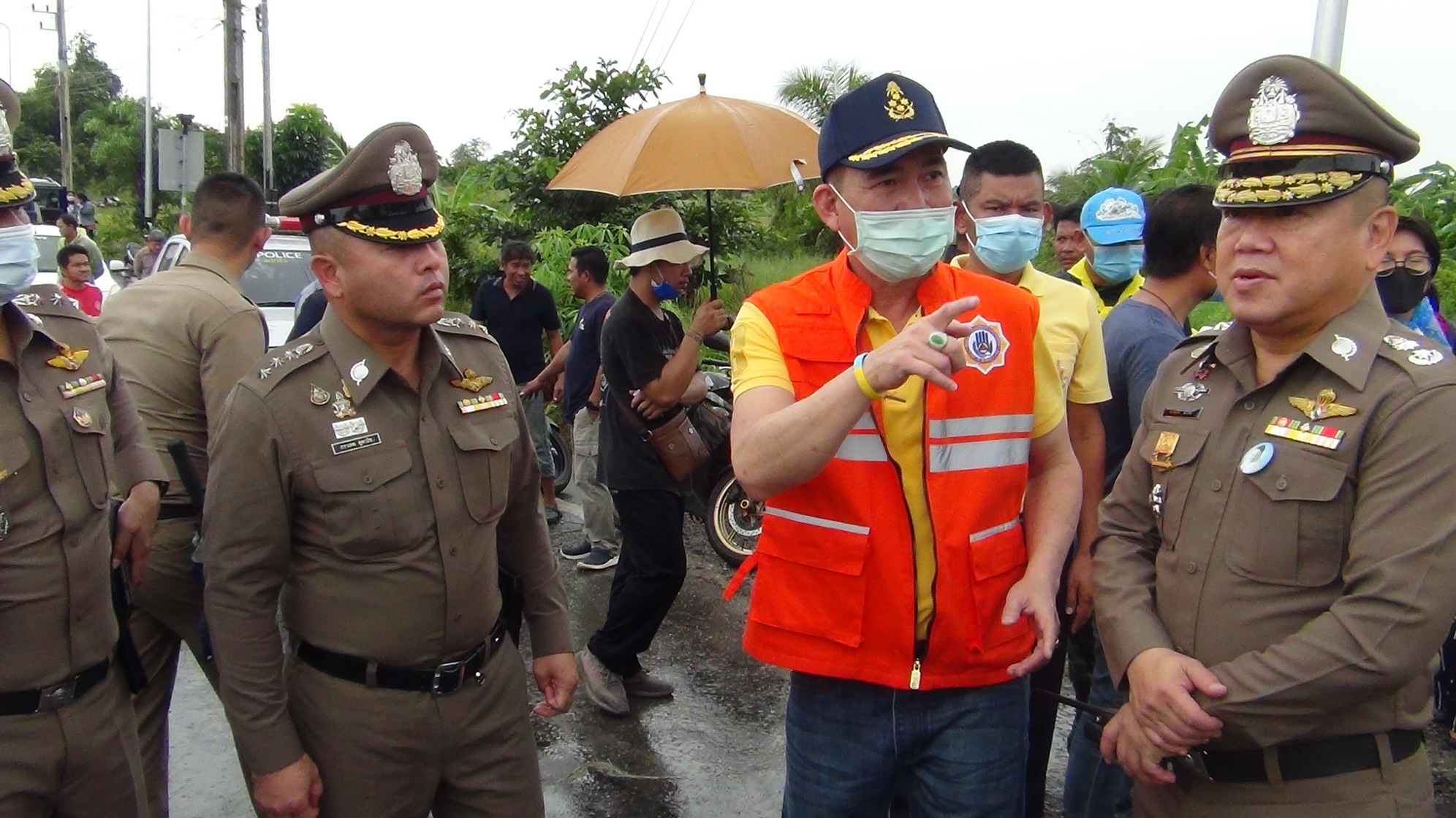 ผู้ว่าฯแปดริ้ว สั่งปรับทัศนวิสัยทางข้ามรถไฟ เน้นดูแลผู้ประสบภัยก่อน