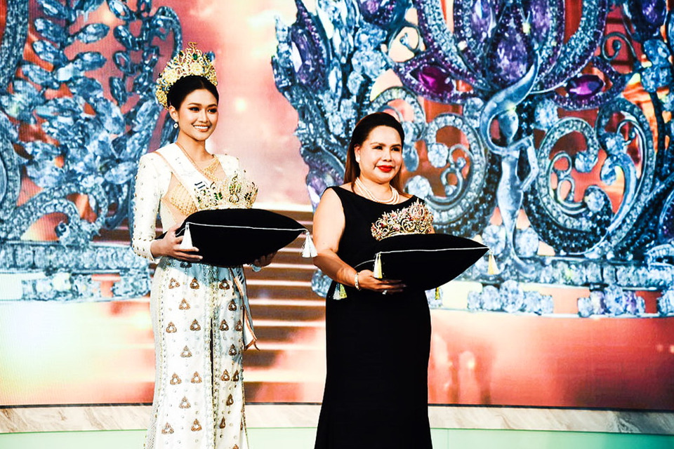 เปิดตัวอลังการ! มิสแกรนด์เพชรบูรณ์–อุบลราชธานี 2026 โชว์มงกุฎใหม่สุดหรู มาดามเอ็มม่านำทัพแถลงใหญ่
