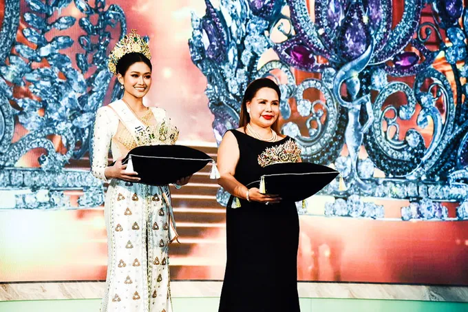 เปิดตัวอลังการ! มิสแกรนด์เพชรบูรณ์–อุบลราชธานี 2026 โชว์มงกุฎใหม่สุดหรู มาดามเอ็มม่านำทัพแถลงใหญ่