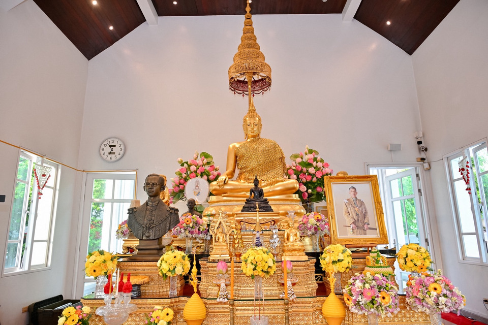 น้อมรำลึกในพระมหากรุณาธิคุณ วธ. จัดพิธีสวดมนต์-ตักบาตรถวายพระราชกุศล ในหลวงรัชกาลที่ 9 เนื่องในวันนวมินทรมหาราช