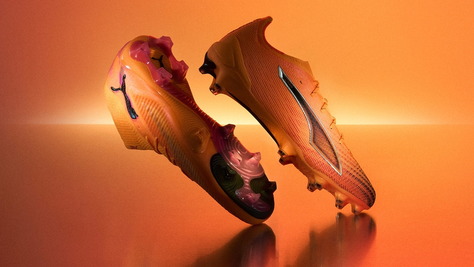 จุดไฟความแรง! "PUMA" เปิดตัว "HOT PURSUIT PACK" รองเท้าฟุตบอลโทนร้อนแรง ใส่โดยเนย์มาร์และเหล่าซุปตาร์ลูกหนัง