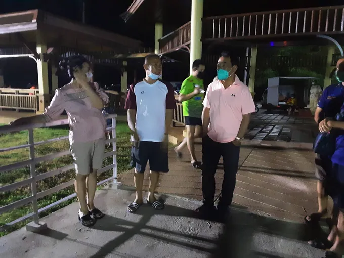 อนาถ! หญิงชราวัย 62 กระโดดน้ำฆ่าตัวตายศาลาท่าจอดแพริมน้ำแม่กลองใกล้จวนผู้ว่าฯ กาญจน์ เหตุเพราะเครียดปัญหาหนี้สินรุมเร้า      