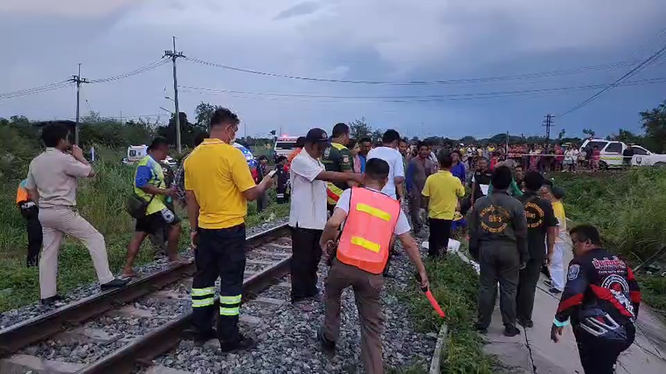 คปภ.สาน2ประกันจ่ายปมรถไฟเฉี่ยวชนกระบะ ดับ 5 ราย เจ็บ 2 รายเมืองชาละวัน
