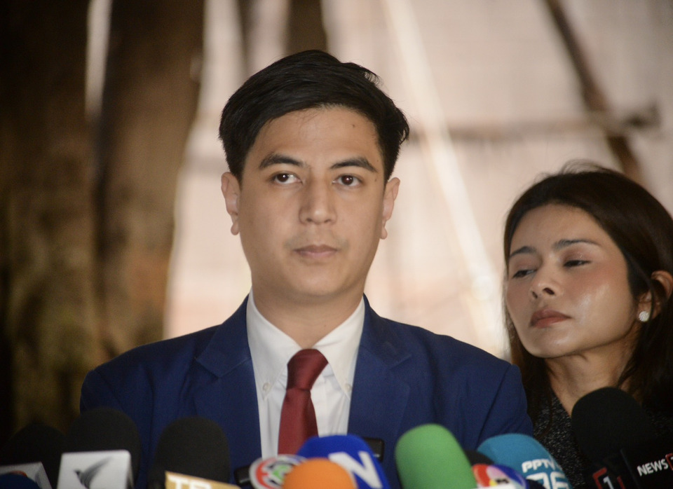 “พริษฐ์” หนุนถกแก้รัฐธรรมนูญ คู่ขนานร่างประชาชน จี้พิจารณา ม.236 ป้องฮั้วแต่งตั้ง ปปช.