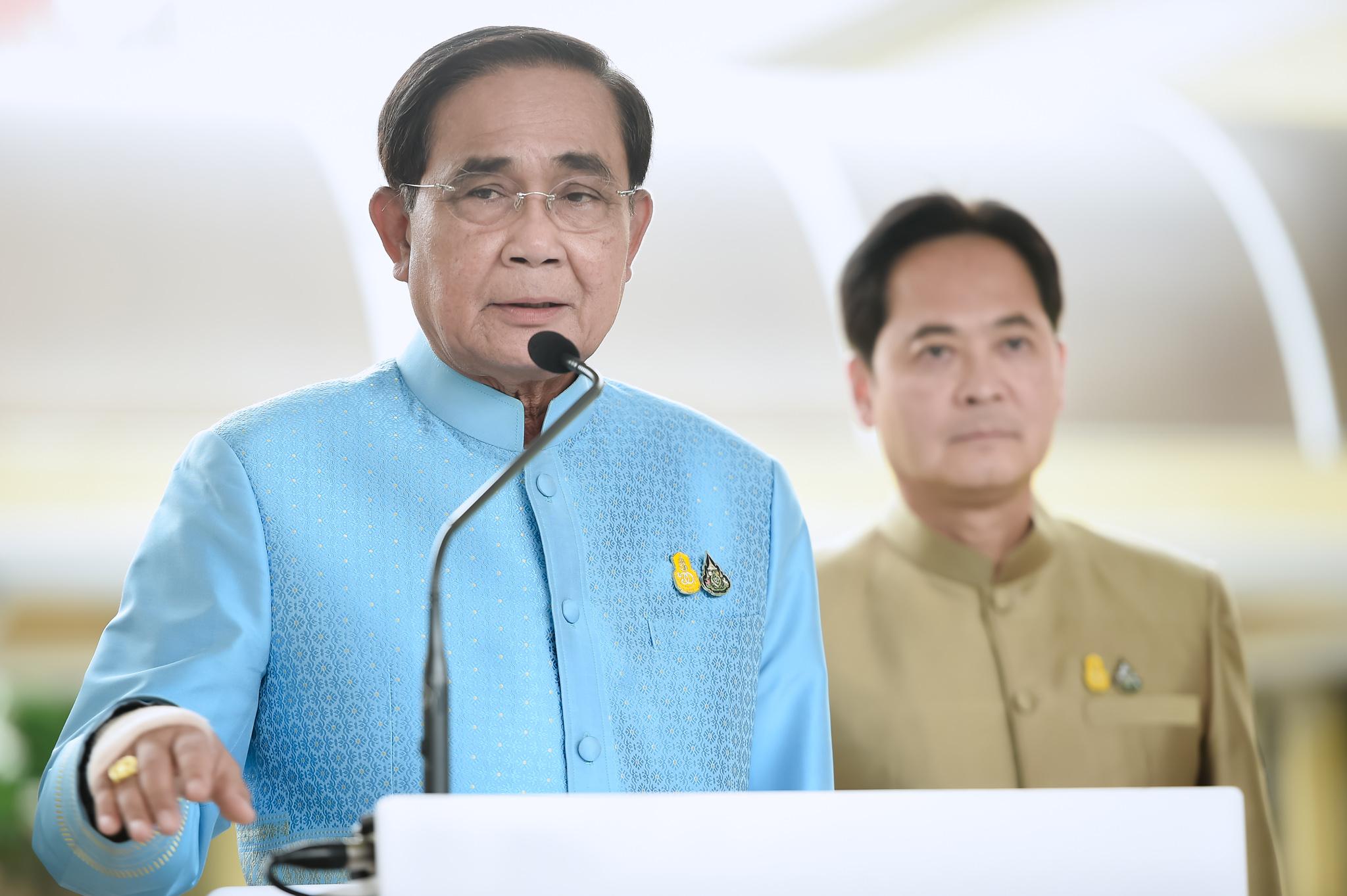 "นายกฯ" ย้ำดำเนินคดีผู้มีส่วนเกี่ยวข้องเหตุ "โกดังพลุระเบิด" อย่างเด็ดขาด สั่งสืบสวนปมเรียกรับผลประโยชน์