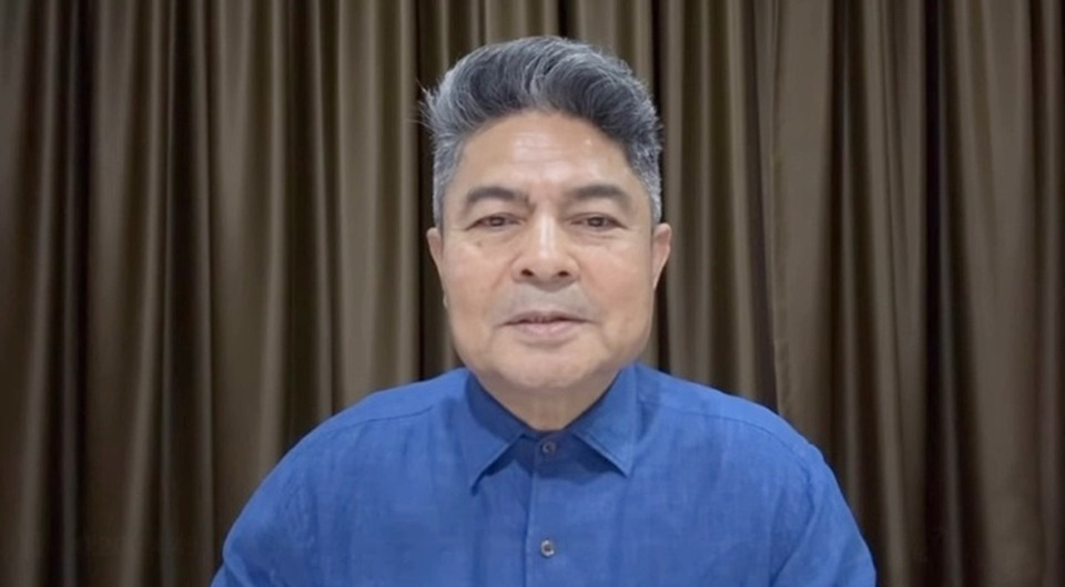 “เทพไท” เตือน “อนุทิน” อย่าโหนกำแพงระวังล้มทับ ชี้โพสต์ “วิ่งชนกำแพง” หวังผลการเมือง