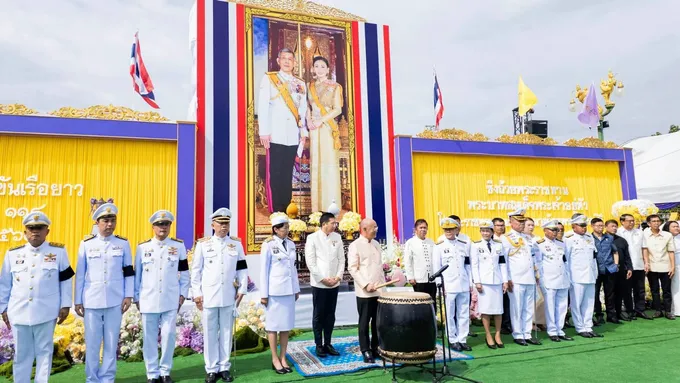 เปิดแข่งเรือชิงถ้วยพระราชทานที่พิจิตรไม่คึกคัก ปมตัดไฮไลท์ “เรือพยุหยาตราจำลอง” เปลี่ยนเป็นเรือหัวพญานาค