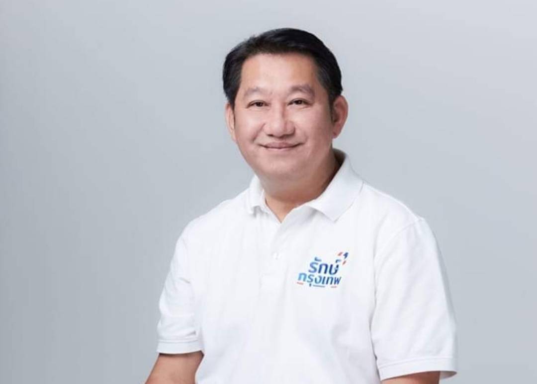 “เฮียต่าย”ยื่นสมัคร“สก.เขตคลองเตย”ได้เบอร์ 5 อาสาพัฒนาคุณภาพชีวิตชาวคลองเตยให้ดีขึ้น
