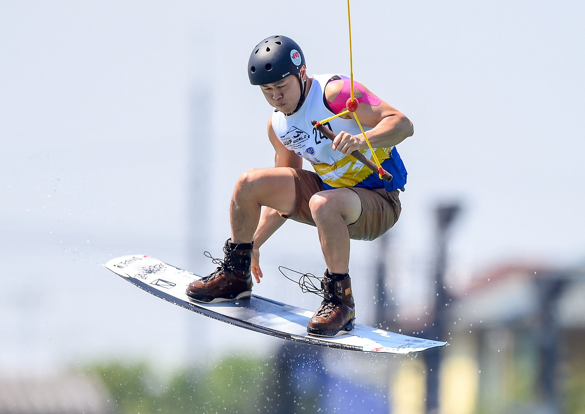 “พิรัฐพงศ์” โชว์ลีลา ลิ่วรอบรอง “เวคบอร์ดชิงแชมป์โลก” Singha IWWF World Cable Wakeboard