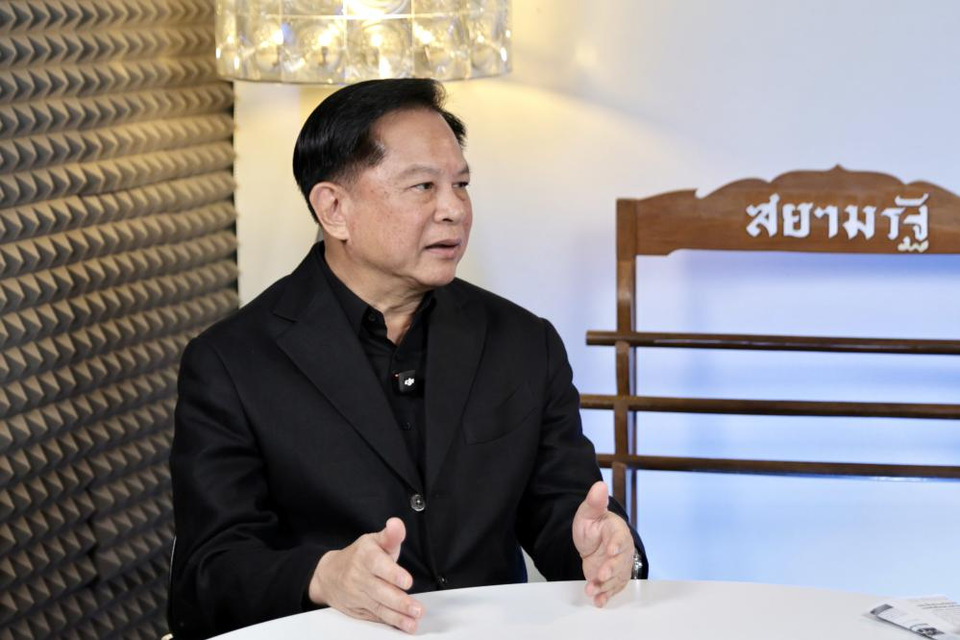 สัมภาษณ์พิเศษ :  “พีระพันธุ์”  ลั่นปราบ “ทุนเทา”  ต้องเด็ดขาด รู้จริง  เปิดนโยบาย "รทสช."ชู "เศรษฐกิจแบ่งปัน" แก้ปัญหาด้านความมั่นคง