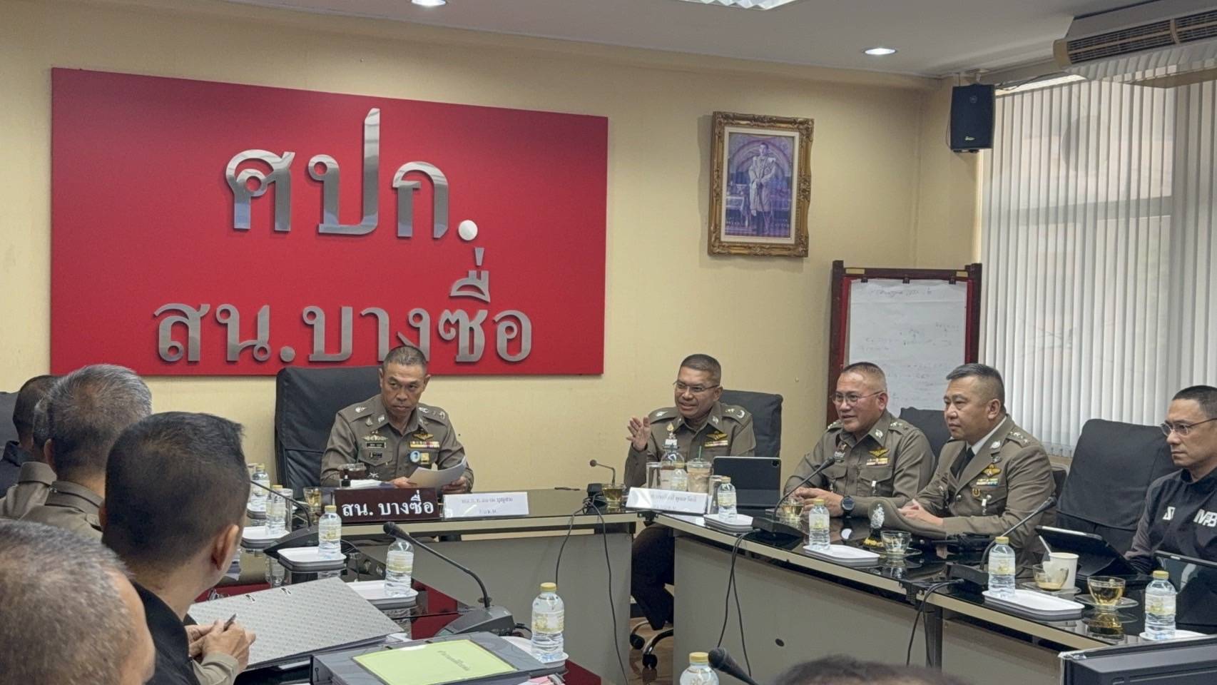 รองผบช.น. จี้ สตง.ส่งแบบ TOR เพื่อหาวิศวกรคนแรก นำข้อมูลต้นทางเทียบกรมโยธาฯ กทม. เร่งออกหมายเรียกผู้ที่เกี่ยวข้อง 