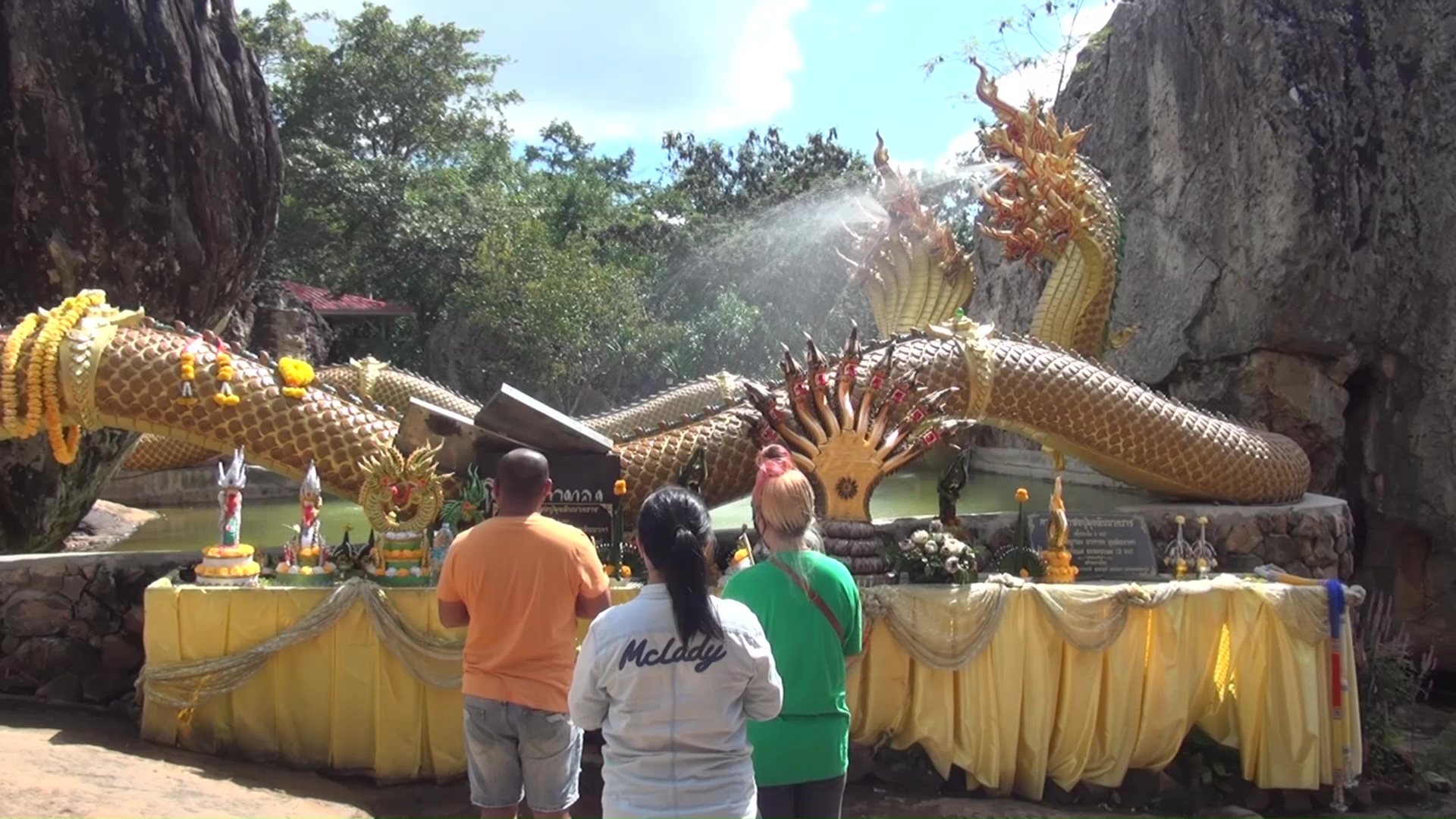  ส่องเลขเด็ดธูปมงคลปริศนา เจ้าแม่ตะเคียนทองทิพย์วัดภูตะเภาทอง