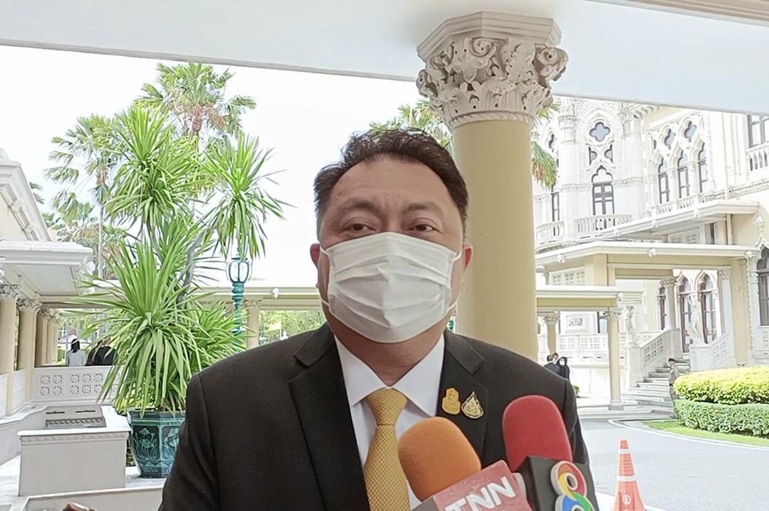 “สุชาติ” บอกพรรคเล็กคลื่นลมเริ่มสงบ ชี้ “โจ้” ยื่นยุบพรรคแค่สีสันการเมือง