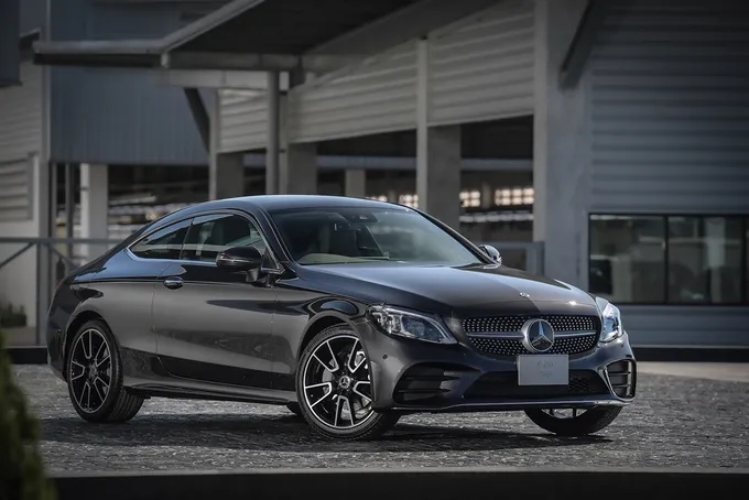 เมอร์เซเดส-เบนซ์ รุกตลาดรับปี2020 ดันยนตรกรรมใหม่ 3 รุ่นกลุ่ม Dream Car ตระกูล AMG C200 Coupé E200 Coupé และ E300 Cabriolet
