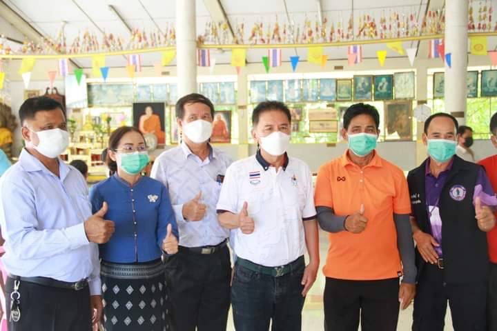 นายก อบจ.อุตรดิตถ์ นำทีมผู้บริหาร ลงพื้นที่ตรวจเยี่ยมให้กำลังใจประชาชนที่ประสบอุทกภัยในพื้นที่ตำบลบ่อทอง