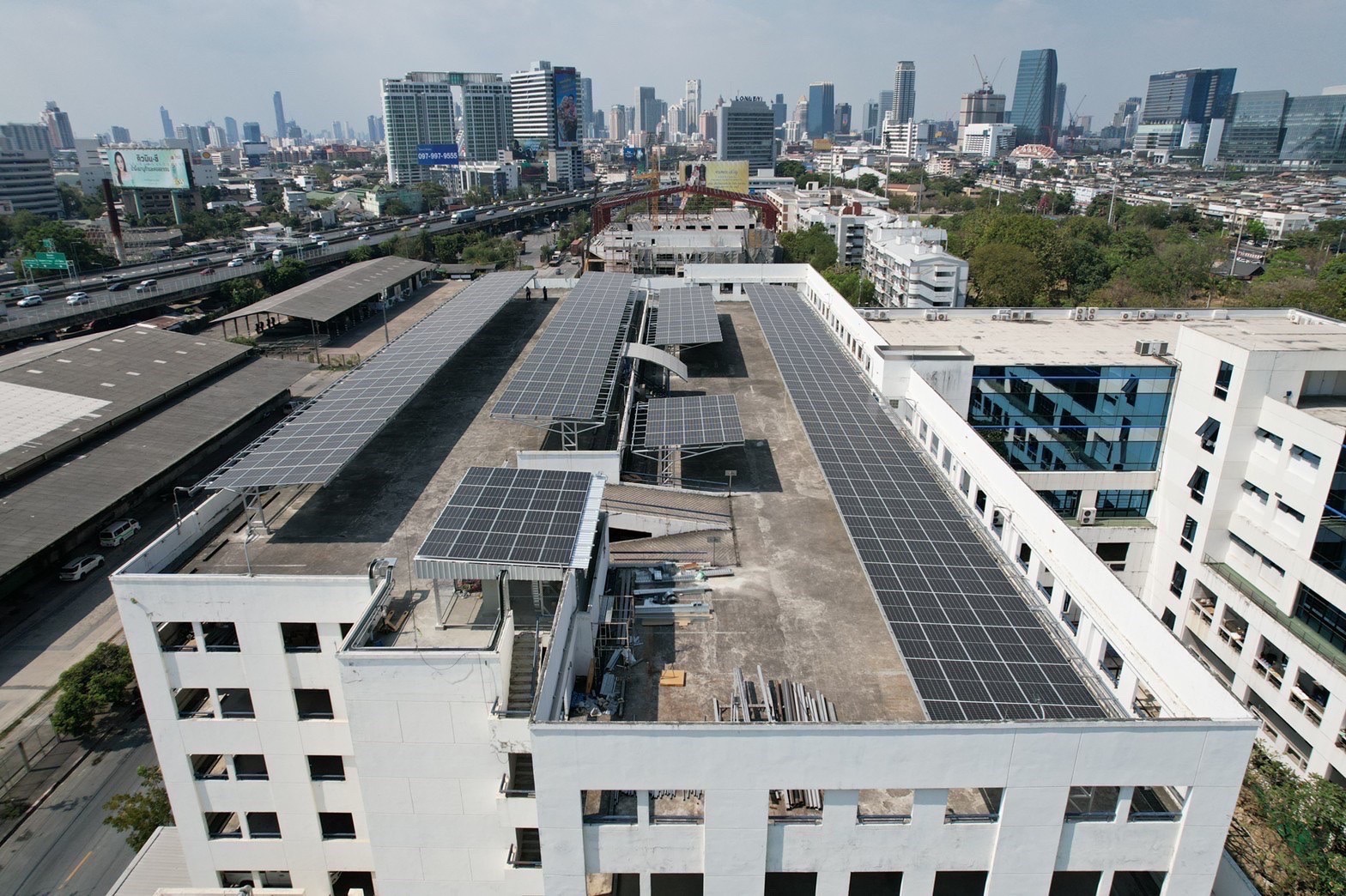 กทท. ยกระดับใช้พลังงานสะอาด ติดตั้งระบบผลิตไฟฟ้าด้วยเซลล์แสงอาทิตย์ 
