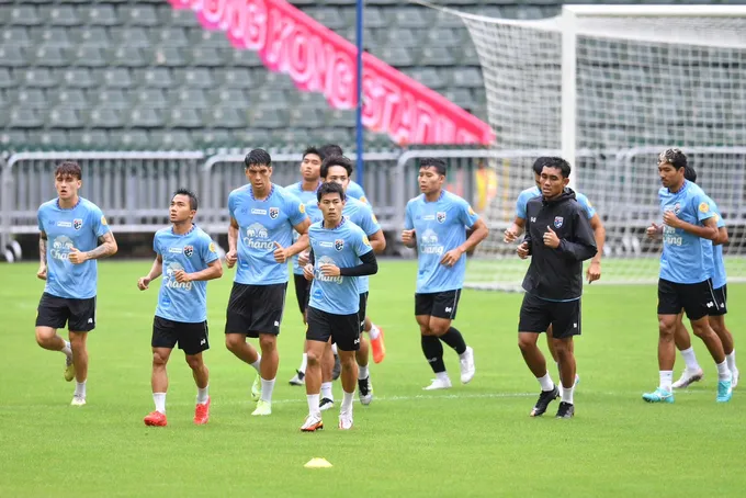 คลอด 11 แข้ง "ฟุตบอลทีมชาติไทย" จัดเต็ม "ชนาธิป-ธีรศิลป์-สุภโชค-สารัช" พร้อมซด "ฮ่องกง" เวลา 19.00 น. วันนี้