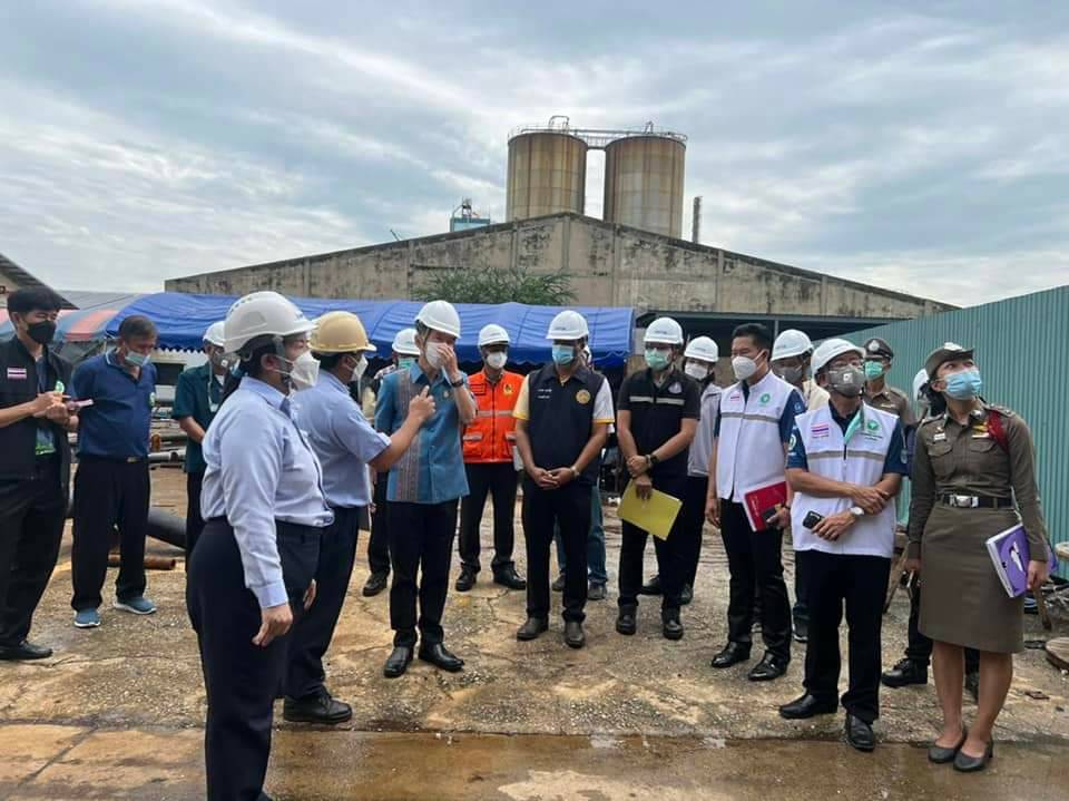สารเคมีโรงงานรั่วฟุ้งข้ามจังหวัดพบจุดเกิดเหตุอยู่ที่ อ.นครชัยศรี  สูดดมเข้าไปมีผลระคายเคืองทางเดินหายใจ