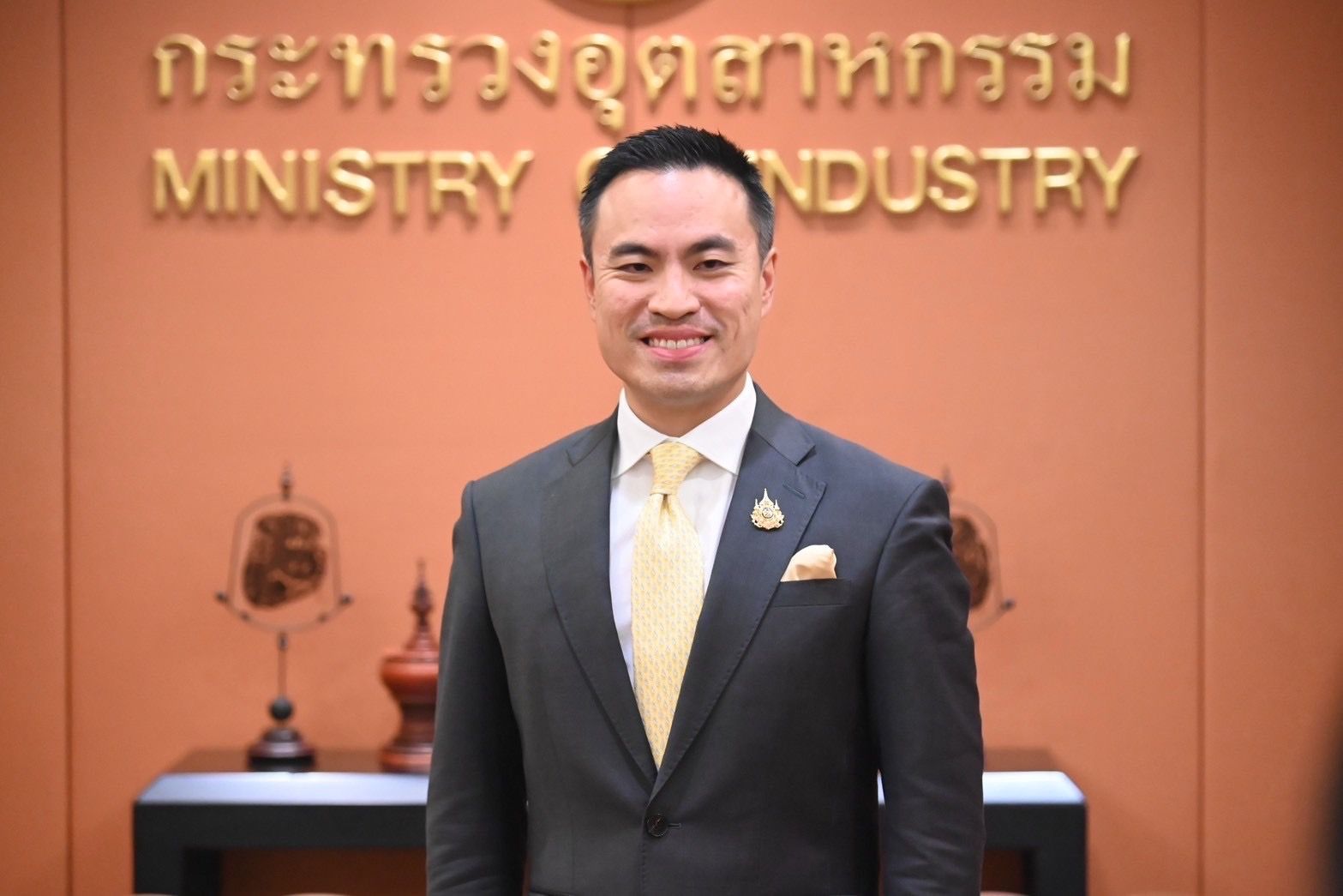 "เอกนัฏ" โรดโชว์ญี่ปุ่น สร้างความเชื่อมั่นการลงทุนยานยนต์-พลังงานสะอาดในไทย ถก 2 กระทรวง-7 เอกชนใหญ่