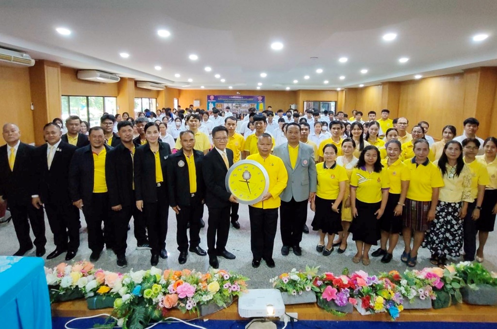 ตร.สันติบาลบุรีรัมย์ ปลุกจิตสำนึกเยาวชน เทิดทูนสถาบัน พระมหากษัตริย์