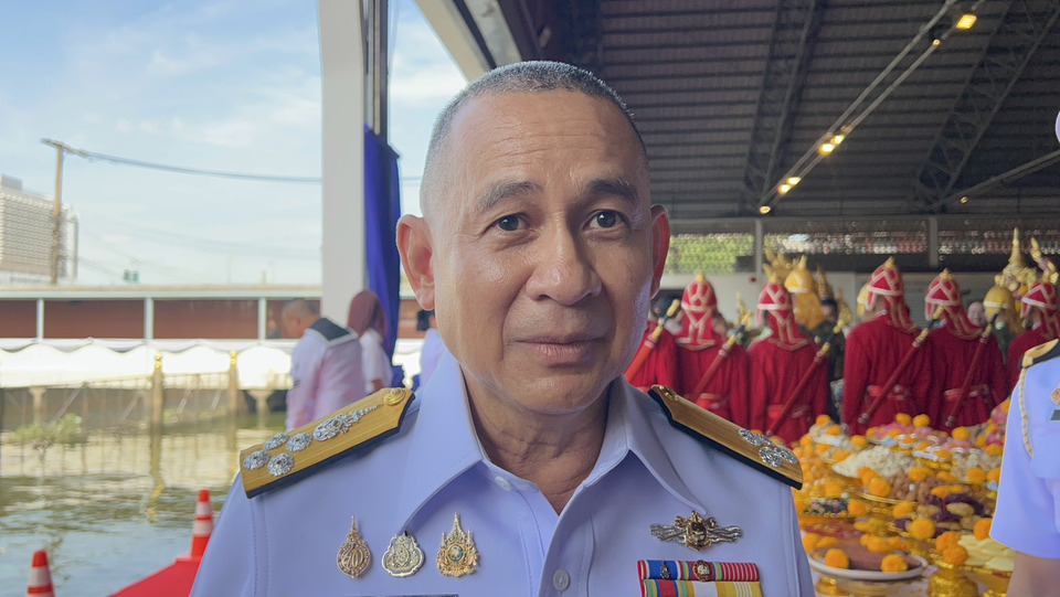 'ผบ.ทร.' หนุน ทบ.คุมเข้มชายแดนนราฯ สั่ง ศรชล.เฝ้าระวังทางน้ำ ปัดตอบปมผู้ก่อเหตุหลบหนี