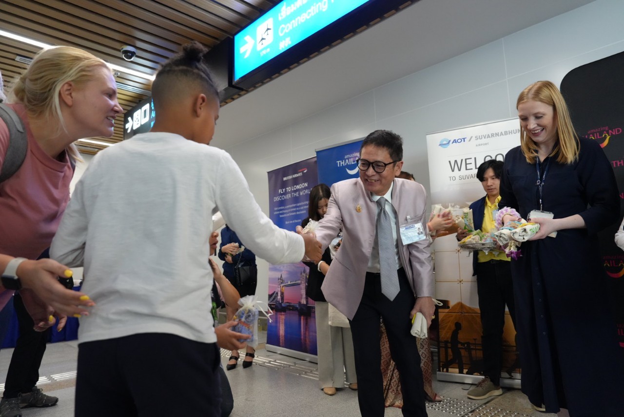  ททท.มุ่งเน้นกลยุทธ์ Airline Focus ฟื้นความจุที่นั่งสายการบินต้อนรับเที่ยวบินตรงจากกรุงลอนดอน 