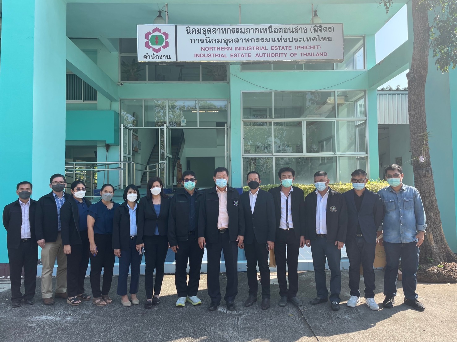 "เลขาฯ ไทยศรีวิไลย์"นำนักลงทุนจีนลงพื้นที่ จ.พิจิตร เผยหารือดัน"ข้าวเจ้า-ส้มท่าข่อย"ไปไกลระดับโลก