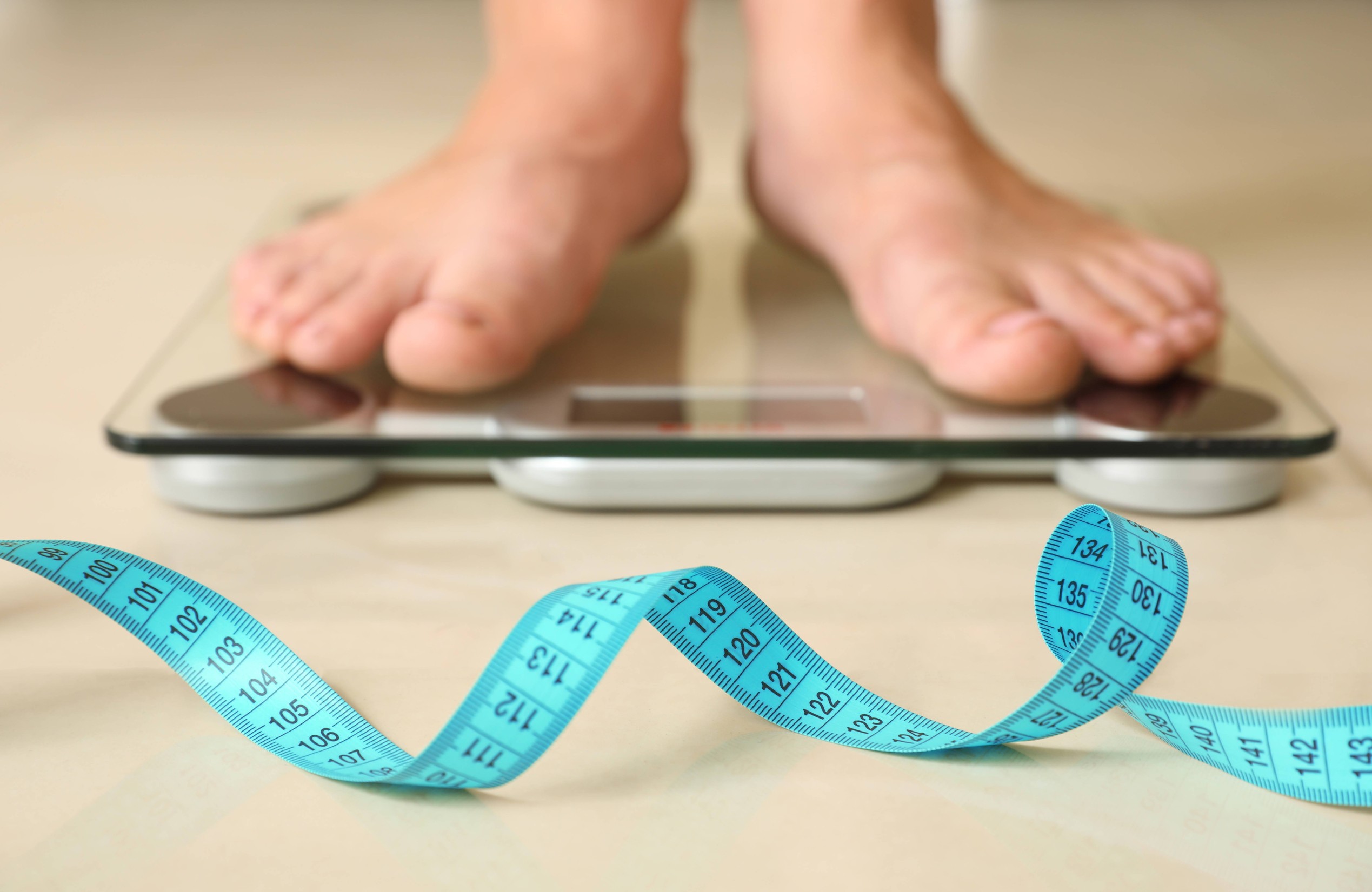 แพทย์สันหลังเตือนสายกิน! ค่า BMI เกิน เสี่ยงเป็น “โรคหมอนรองกระดูกสันหลังเคลื่อน”