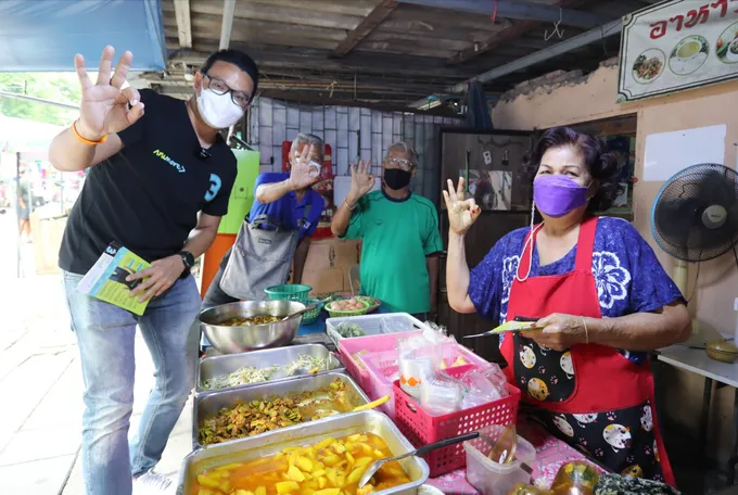 “สกลธี”ขอคะแนนชาวจตุจักร–บางเขน ชูจุดเด่นผู้ว่าฯ “นักประสานงานไม่ประสานงา” 