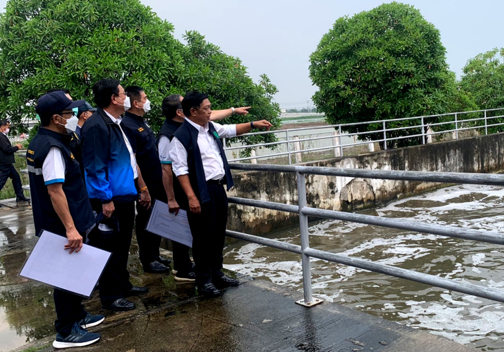 ที่ปรึกษา รมว.เกษตรฯ ตรวจเยี่ยมการผันน้ำคลองแสนแสบ-คลองประเวศน์ฯ ลงแม่น้ำบางปะกงและอ่าวไทย