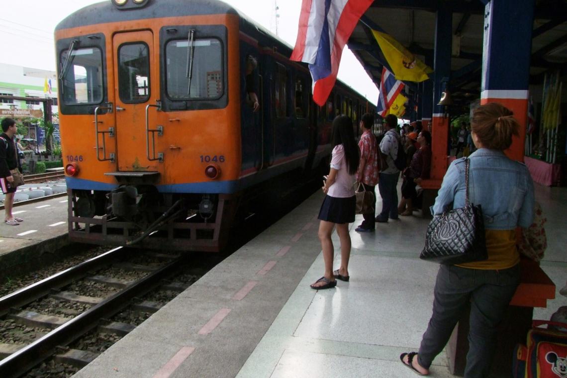 การรถไฟฯปรับเส้นทางเดินรถไปแพร่ หลังถูกยกระดับมาตรการคัดกรองผู้ที่เดินทางเข้าพื้นที่