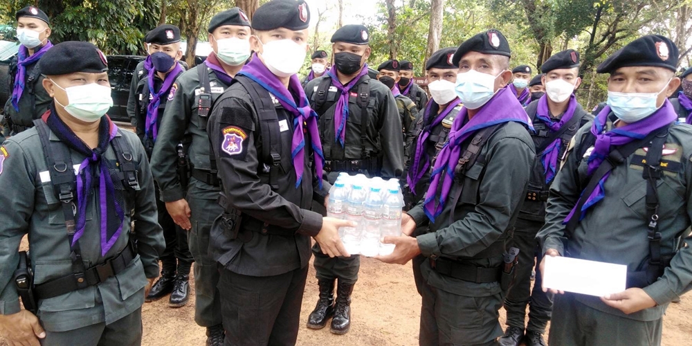 ผกก.ตชด.24 ตรวจเยี่ยมให้กำลังใจกำลังพลบนเขาพระวิหาร ย้ำยึดประโยชน์ของชาติ