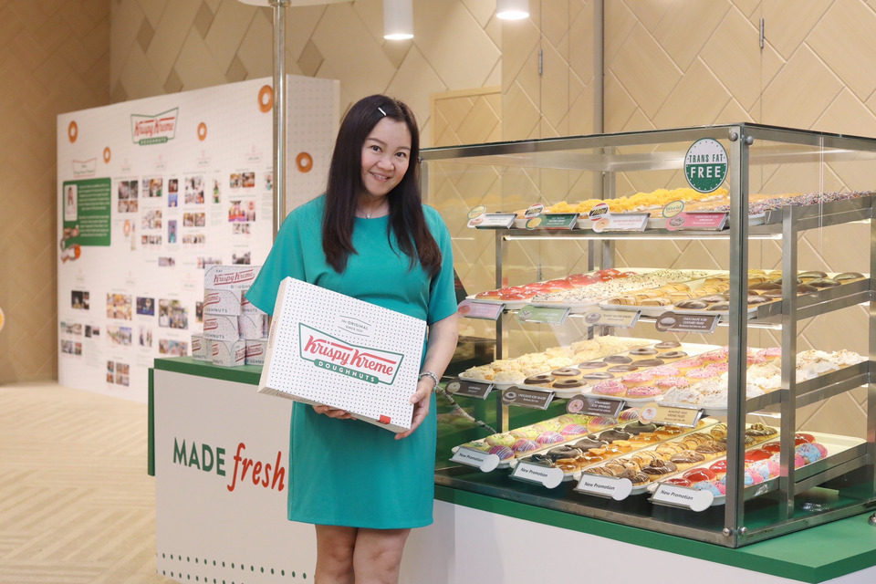 "คริสปี้ ครีม" บุกนครสวรรค์! เปิด Pop-up Cart สุดน่ารักที่วี-สแควร์ เอาใจสายหวานทั่วเมือง