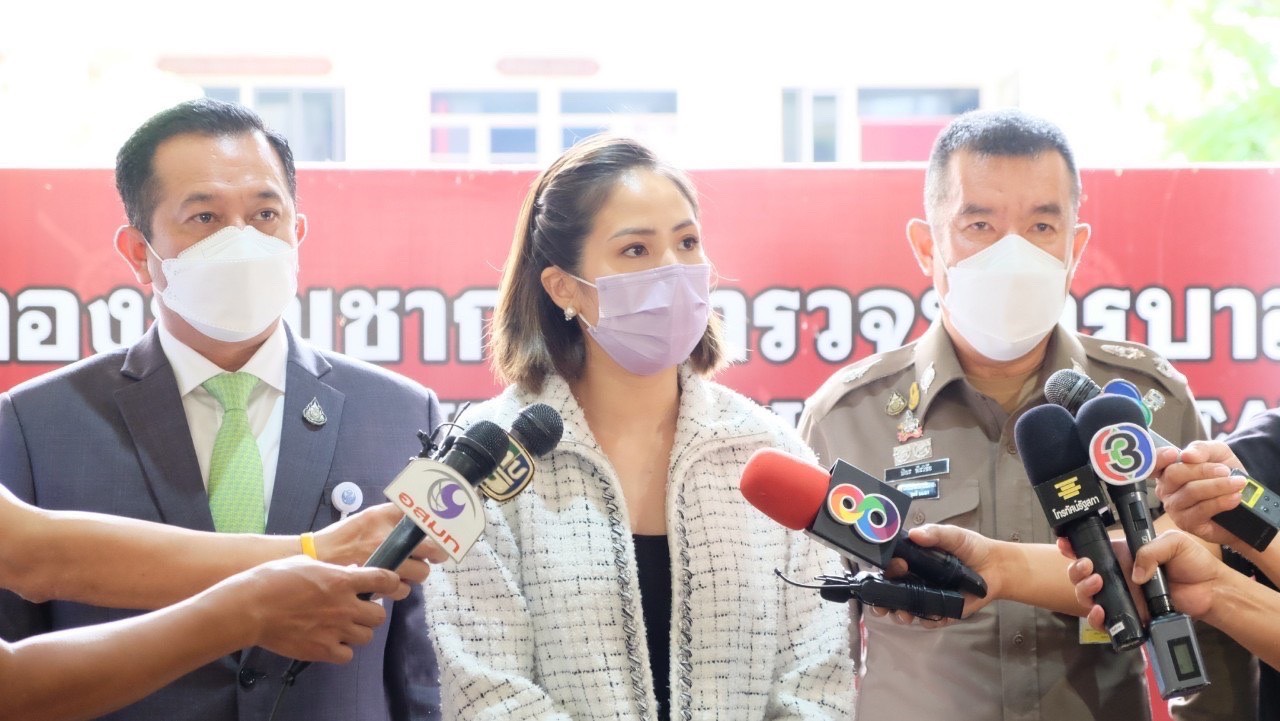 "ตั๊น จิตภัสร์" เผยผลหารือผบช.น.ย้ำให้ความเป็นธรรม ม็อบทะลุฟ้า - ตร.