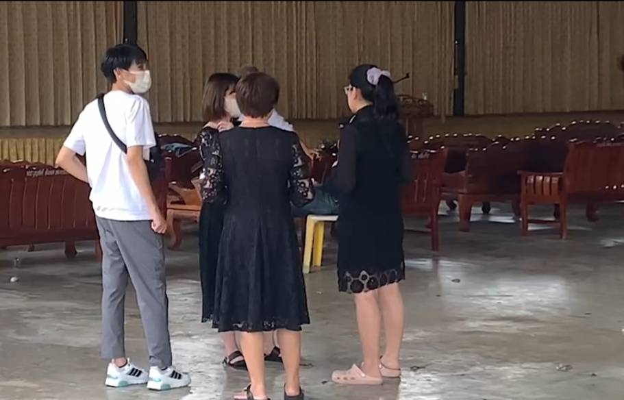ญาติข้องใจไม่เผาสาวใหญ่ทับสะแกโดนฆ่าหมกศพ  ขอส่งตรวจพิสูจน์อีกครั้งที่รพ.ธรรมศาสตร์  