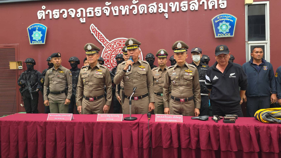 ตระกูล ”ขวัญเมือง“ ไม่ยอม ตำรวจแกะรอย 20 วัน บงการฆ่าคู่อริต่างสถาบัน รวบตัว 1 ใน 4 ผู้ต้องหาพาหนีจากมหาชัยสู่บางซ้าย (อยุธยา)