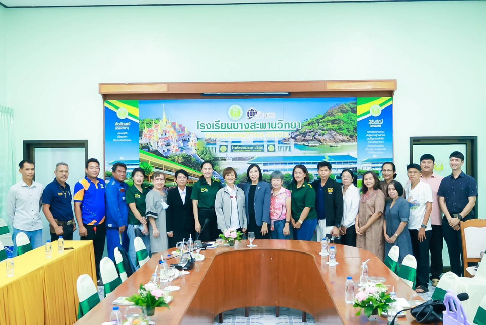 ศิษย์เก่าบางสะพานวิทยา จัดมหกรรมใหญ่ระดมทุนการศึกษา ดึง “ปาล์มมี่” ร่วมคอนเสิร์ตการกุศล 