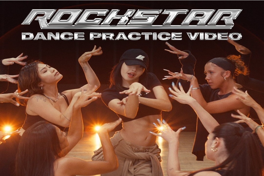 แซ่บตัวแม่! “ลิซ่า” ปล่อยคลิปเวอร์ชั่นซ้อมเต้น LISA - ROCKSTAR Dance Practice” ชนิดแดนซ์ไฟลุก