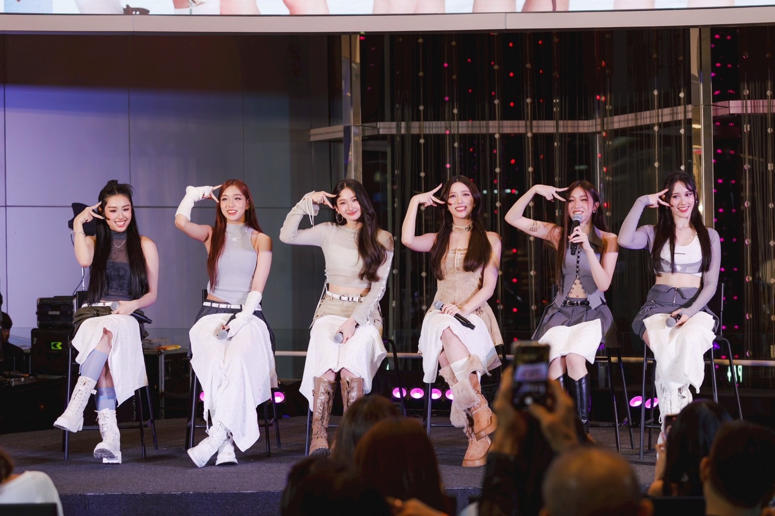 “RISER MUSIC” จัดงานใหญ่ “FELIZZ DEBUT STAGE” เปิดตัว “FELIZZ” (เฟ-ลิส) GIRL GROUP น้องใหม่ เขย่าวงการ T-POP