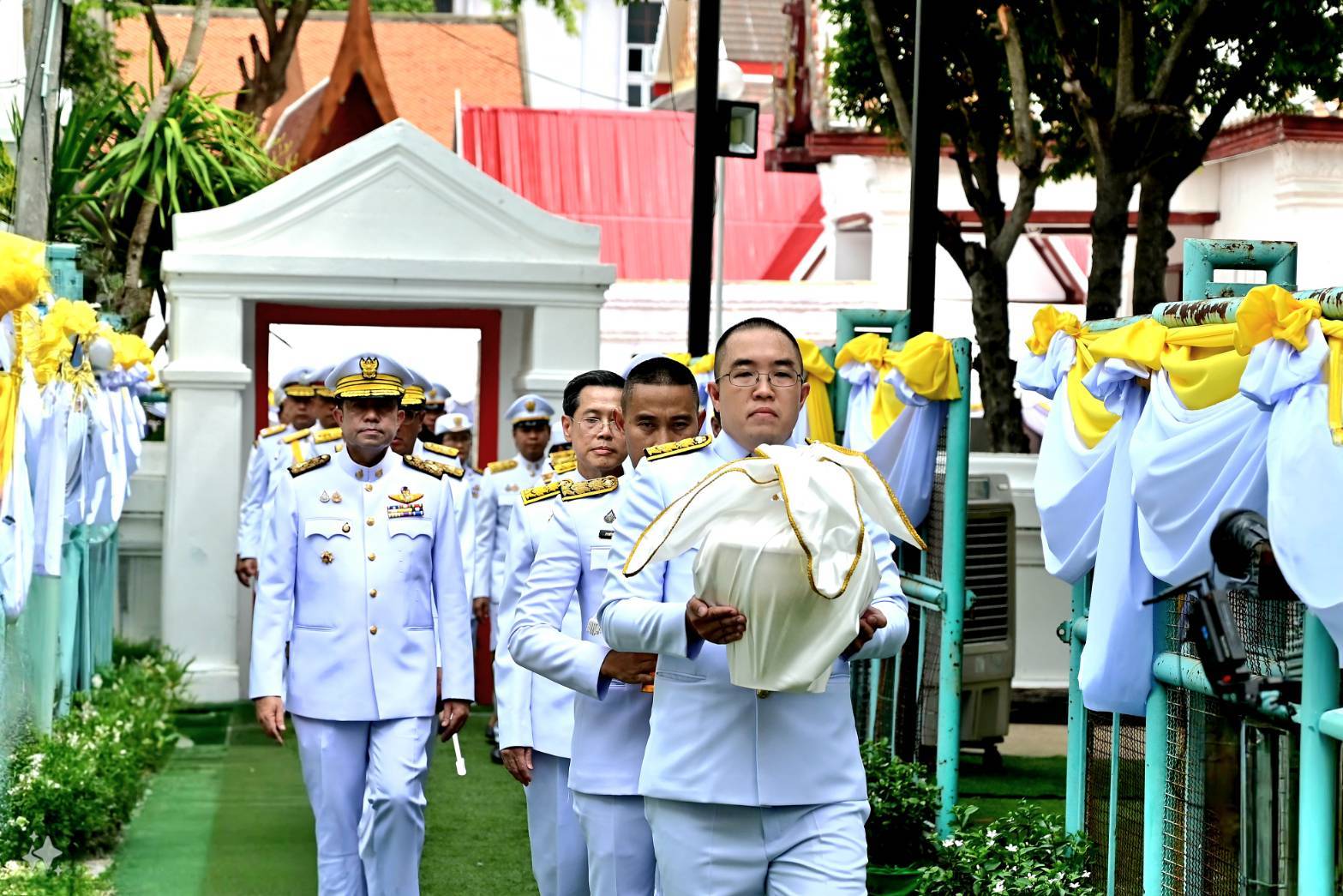 จังหวัดสตูล จัดพิธีพลีกรรมตักน้ำจากแหล่งน้ำศักดิ์สิทธิ์ เพื่อใช้ในพิธีเสกน้ำพระพุทธมนต์ศักดิ์สิทธิ์