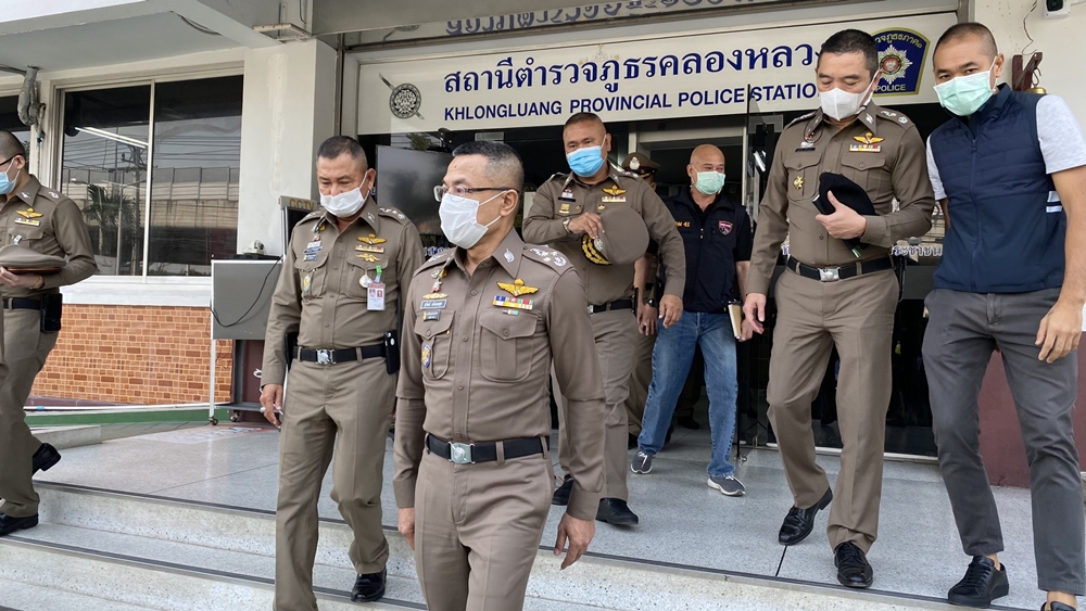 "ผบ.ตร." ประชุมด่วน เตรียมออกหมายเรียกแกนนำ ชักผ้าแดงขึ้นเสาหากพบใครผิดสั่งดำเนินคดี